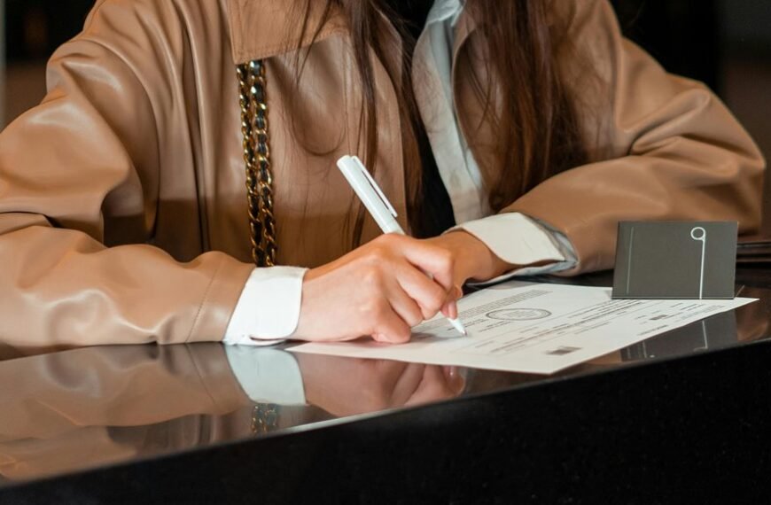 identifier chain registration process